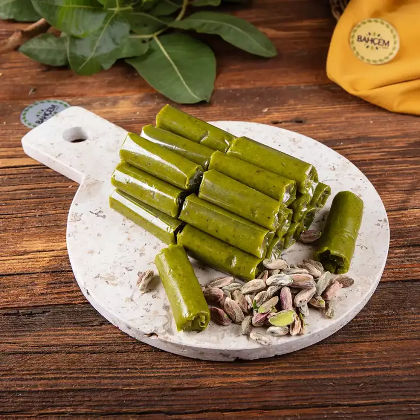 Antep Fıstık Ezmesi İkramlık Sarma - 1