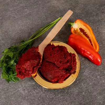 Antep Usulü Karışık Acılı Salça 1 Kg - 1
