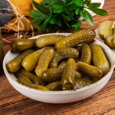 Antep Usulü Kornişon Turşusu 1750 cc Bidon - 3