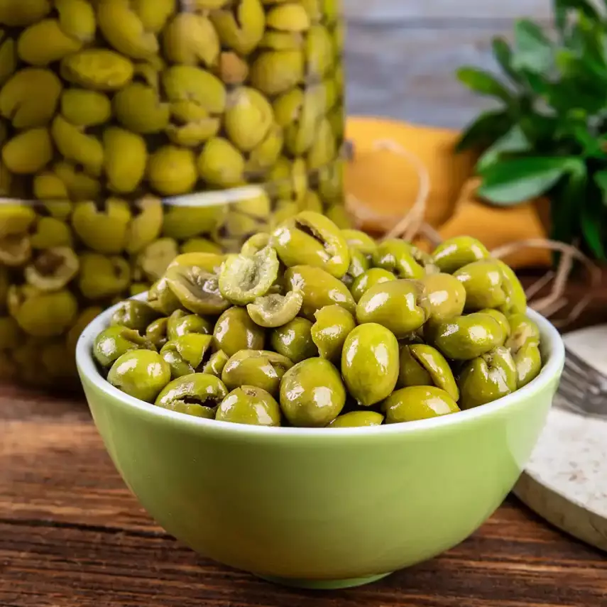 Antep Usulü Nizip Kırma Çekirdeksiz Yeşil Zeytin 1500 cc Bidon - 2