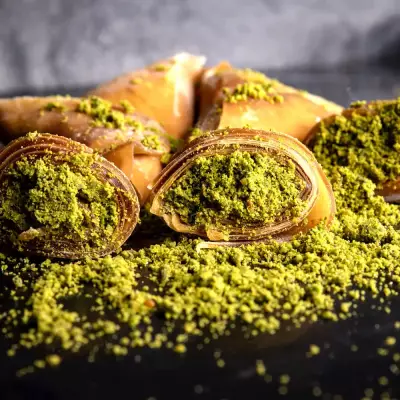 Bol Antep Fıstıklı Muska Pestil - 2