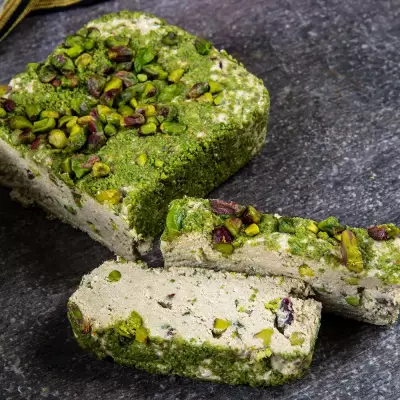 Bol Antep Fıstıklı Tahin Helvası - 3