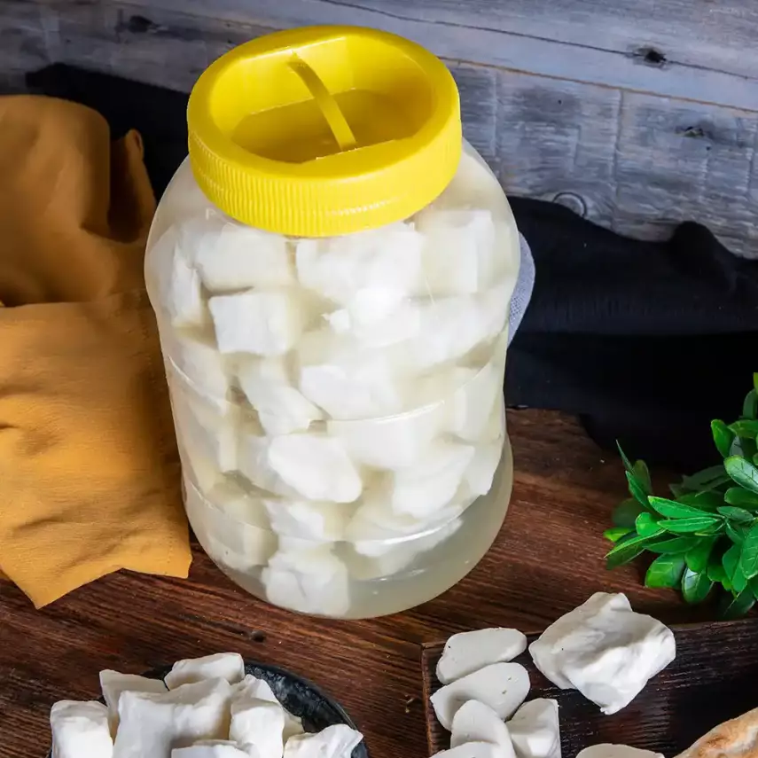 İnek | Antep Peyniri | Az Tuzlu Salamura | 2,5 Kg Bidon - 1