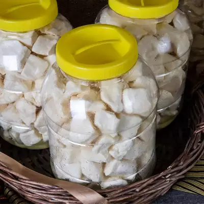 İnek | Kışlık Basma Peynir 9 Kg (3 Kg X 3 Bidon)